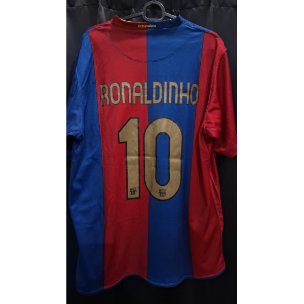 Camisa Espanha Barcelona Nike 2007/2008 Ronaldinho Cod.226